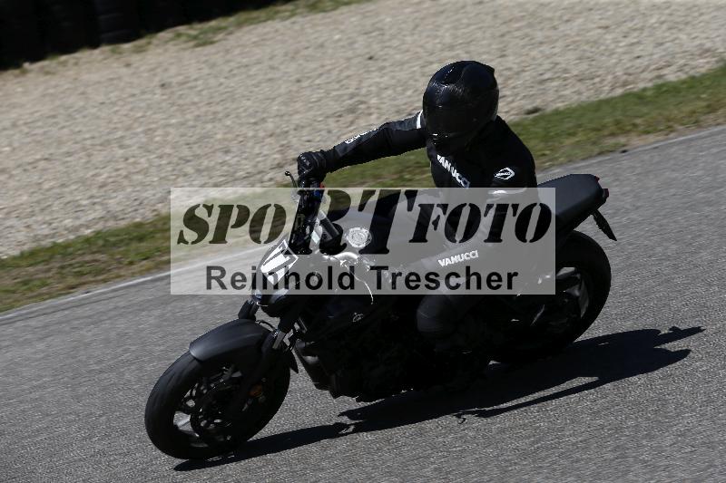 /15 22.05.2026  Plüss Moto Sport  Discover the Bike ADR /Gruppe gruen - Bike 1/77